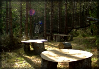  Mesas en el campo de paintball